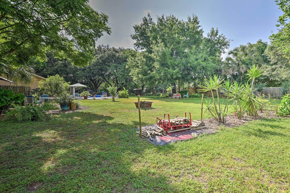 Photo of Outdoor in Longwood