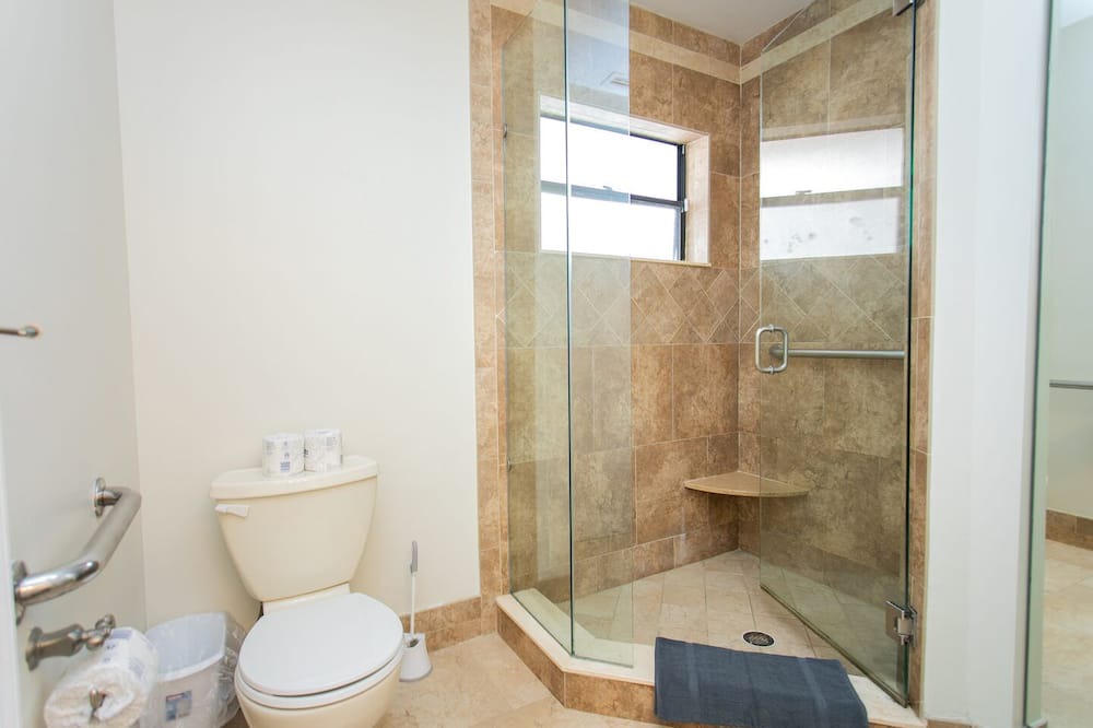 Photo of Bathroom in Dania Beach
