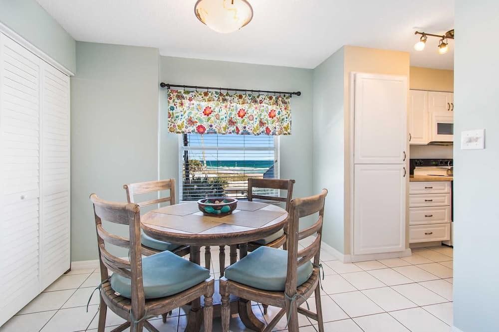 Photo of Bedroom in Seawinds Condo