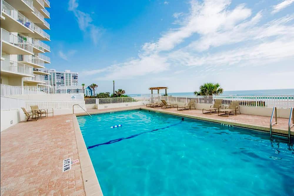 Photo of Outdoor in Seawinds Condo