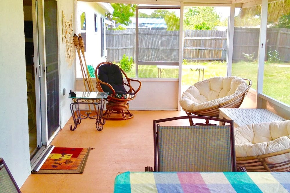 Photo of Outdoor in Sebastian Highlands