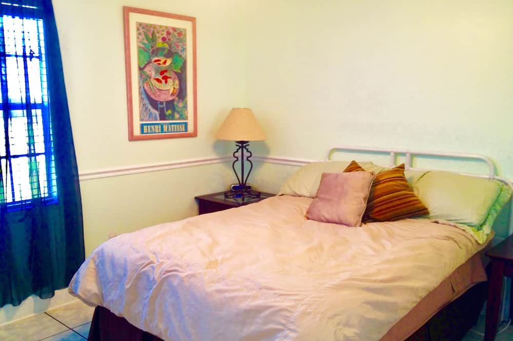 Photo of Bedroom in Sebastian Highlands