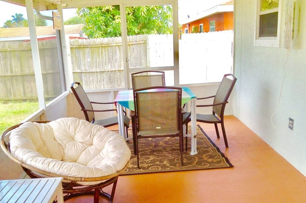 Photo of Outdoor in Sebastian Highlands