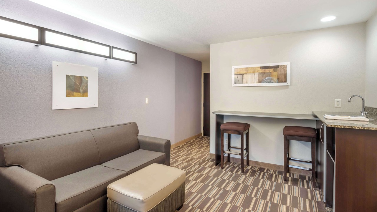 Photo of Bedroom in Brooksville