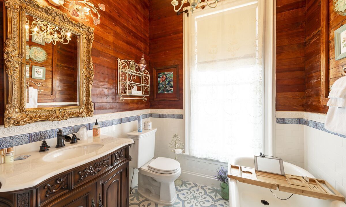 Photo of Bathroom in Historic Seaport