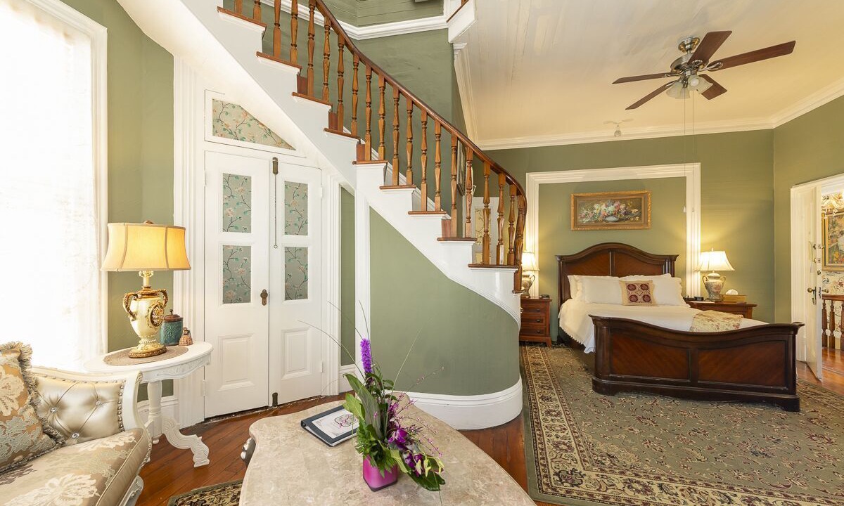 Photo of Bedroom in Historic Seaport