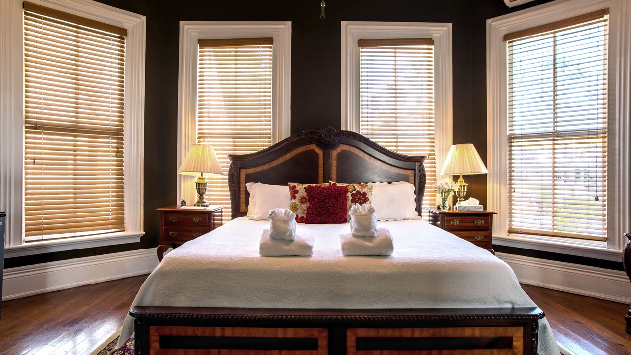 Photo of Bedroom in Historic Seaport