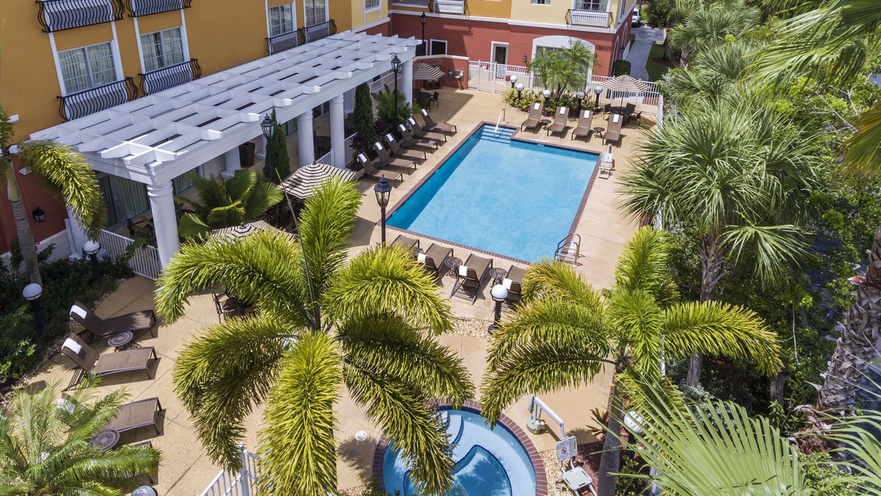 Photo of Outdoor in Estero
