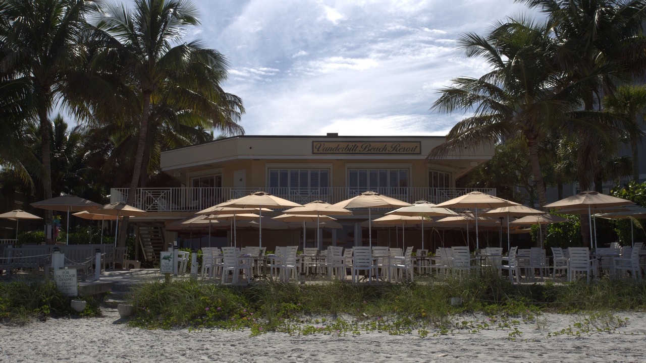 Photo of Others in Vanderbilt Beach