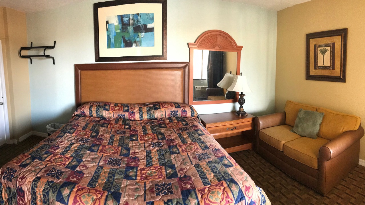 Photo of Bedroom in East Daytona