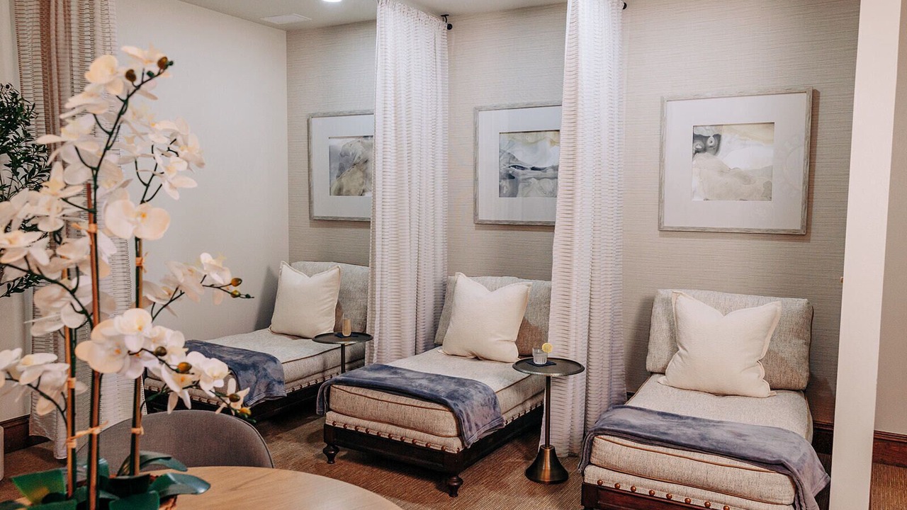 Photo of Bedroom in Howey-in-the-Hills