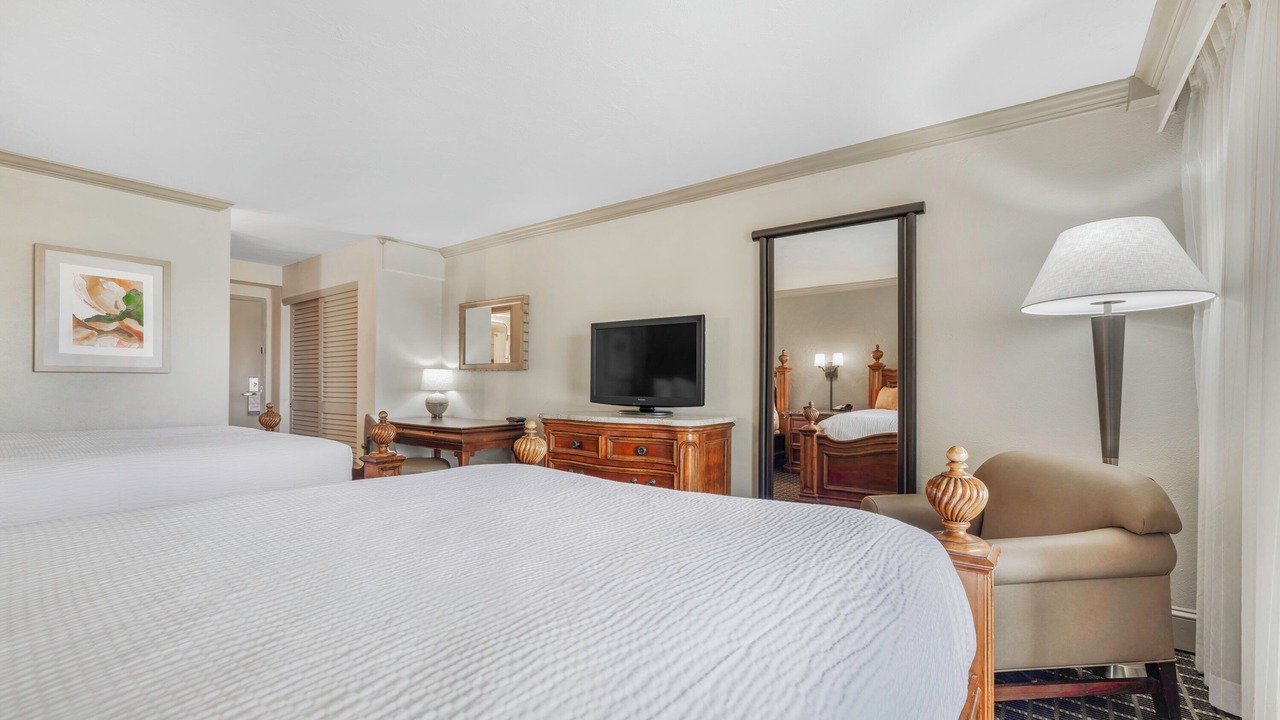 Photo of Bedroom in Howey-in-the-Hills