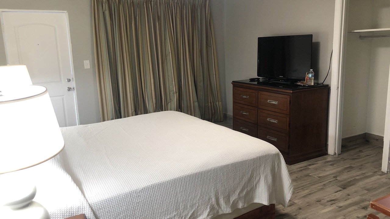 Photo of Bedroom in Bradenton