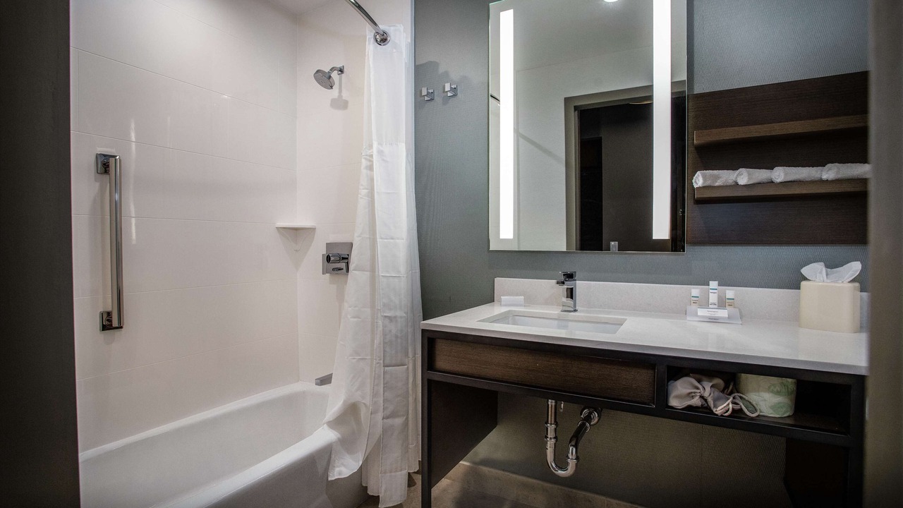 Photo of Bathroom in Land of the Presidents