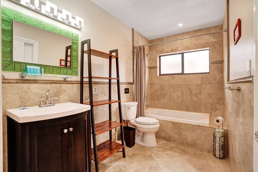 Photo of Bathroom in South Lake