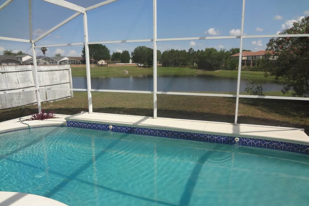 Photo of Outdoor in Lindfields