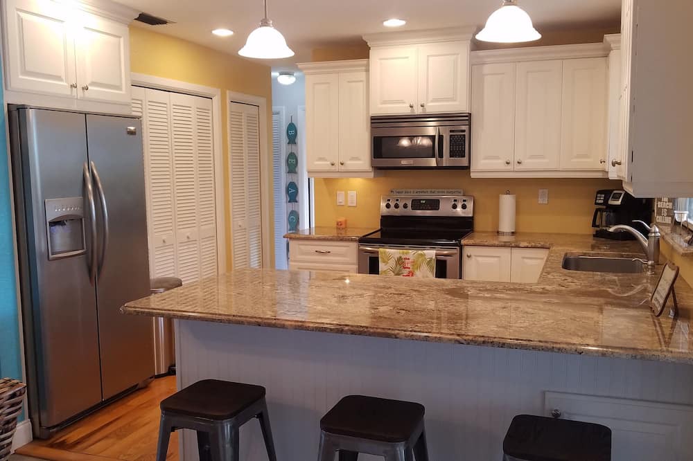Photo of Kitchen in Crystal Beach
