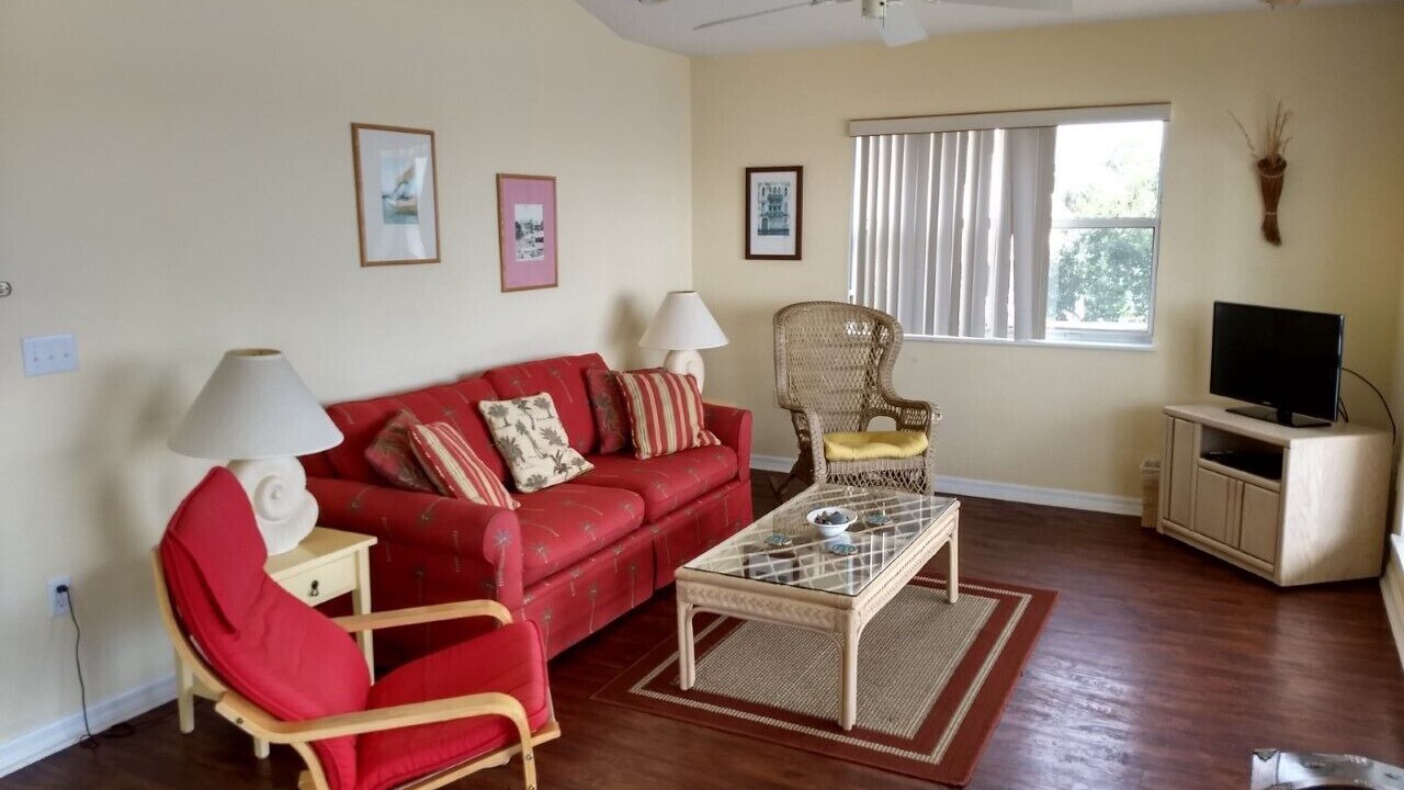 Photo of Bedroom in Cedar Key