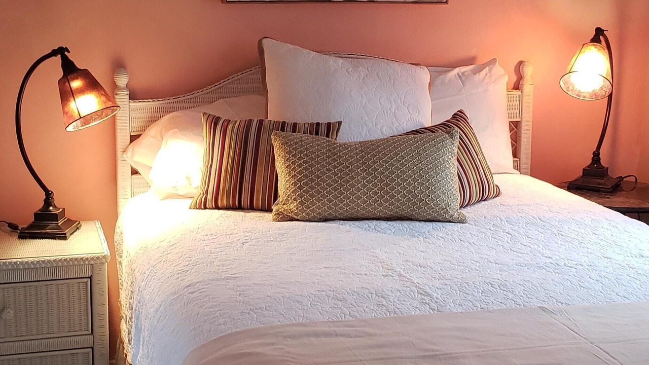 Photo of Bedroom in Crystal Beach