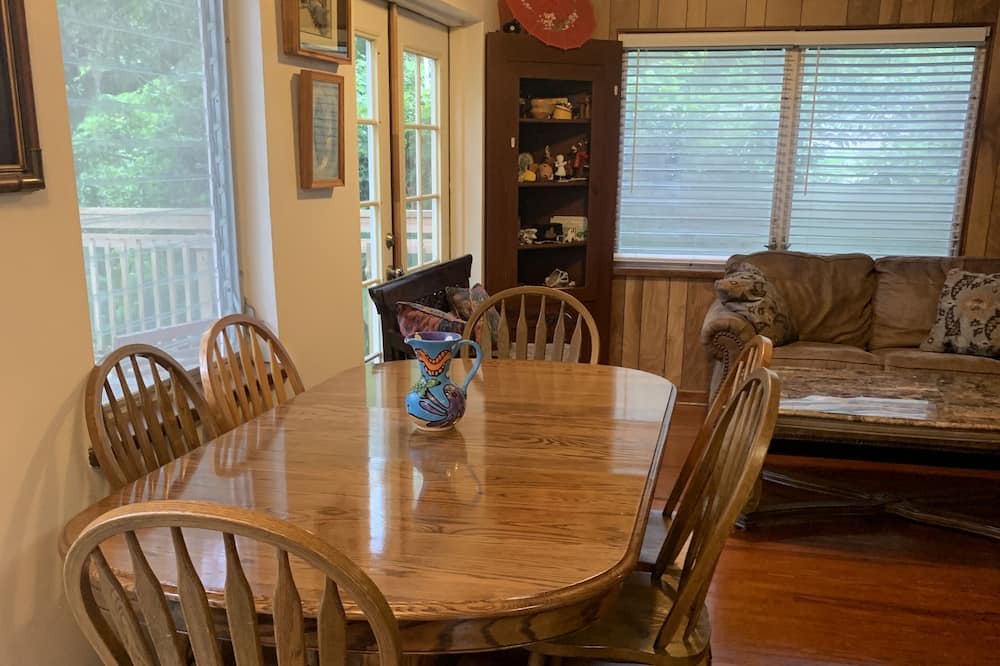 Photo of Others in Ridge Manor