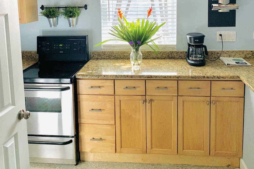 Photo of Kitchen in Highland Park Delray