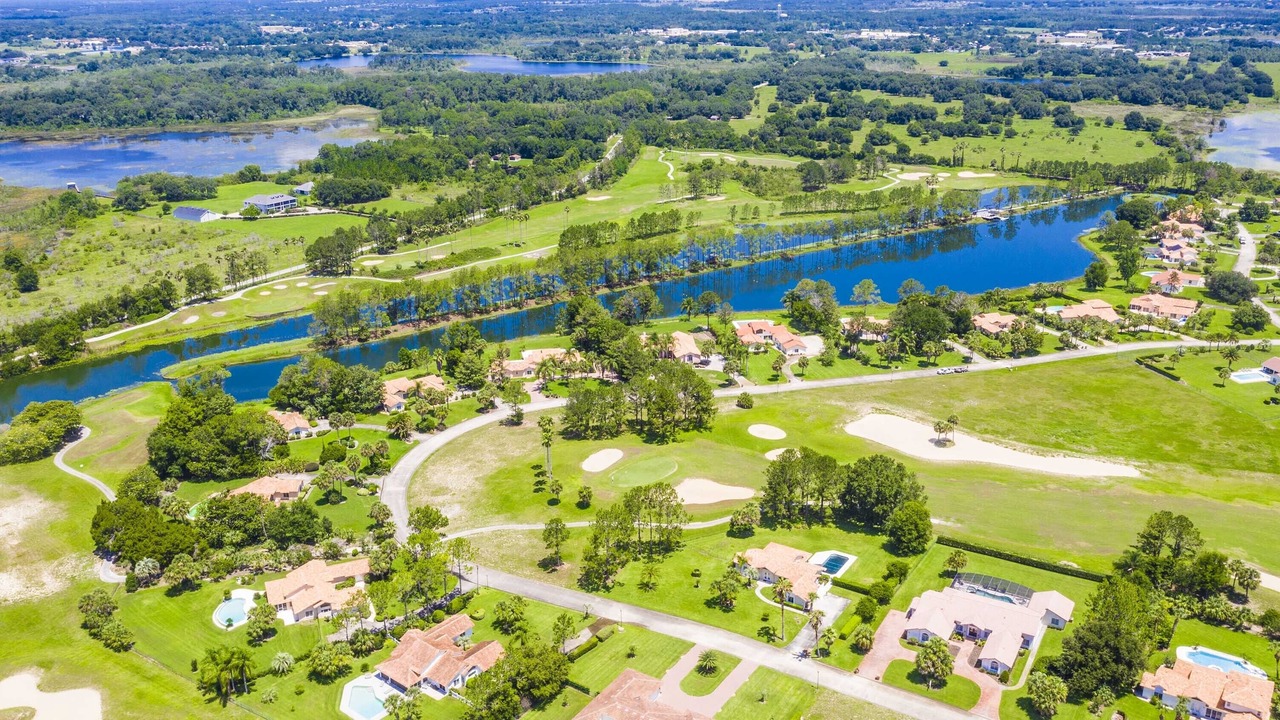 Photo of Outdoor in Groveland