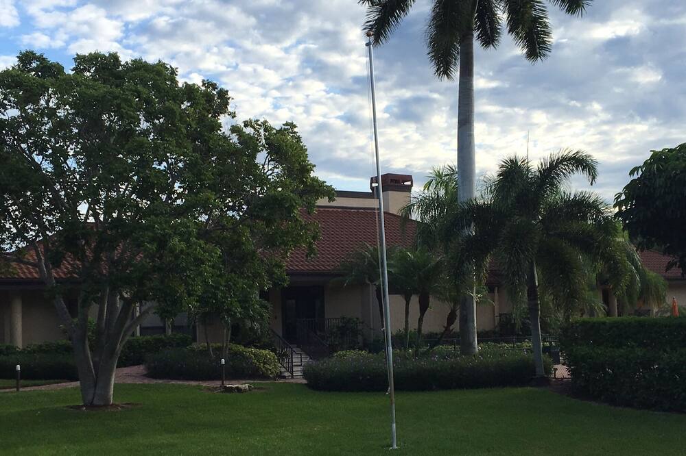 Photo of Outdoor in Isles of Capri