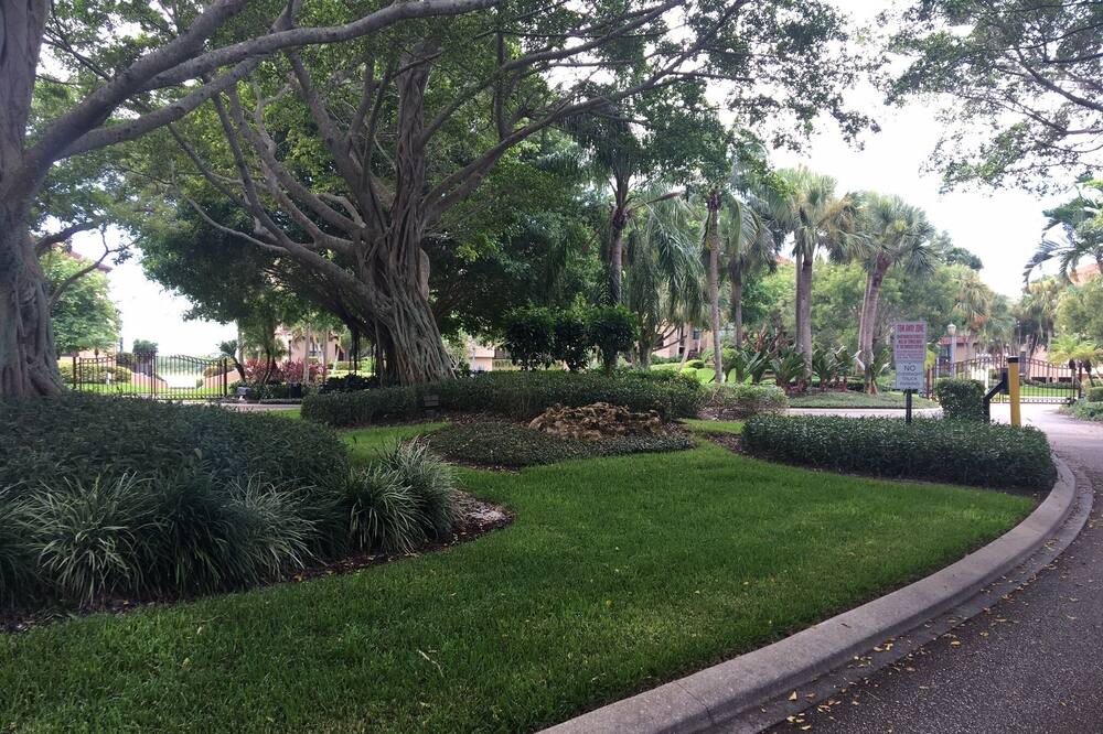 Photo of Outdoor in Isles of Capri