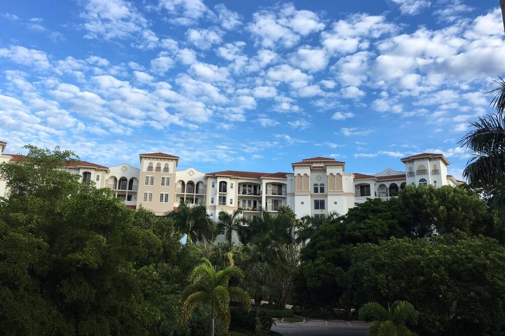 Photo of Outdoor in Isles of Capri