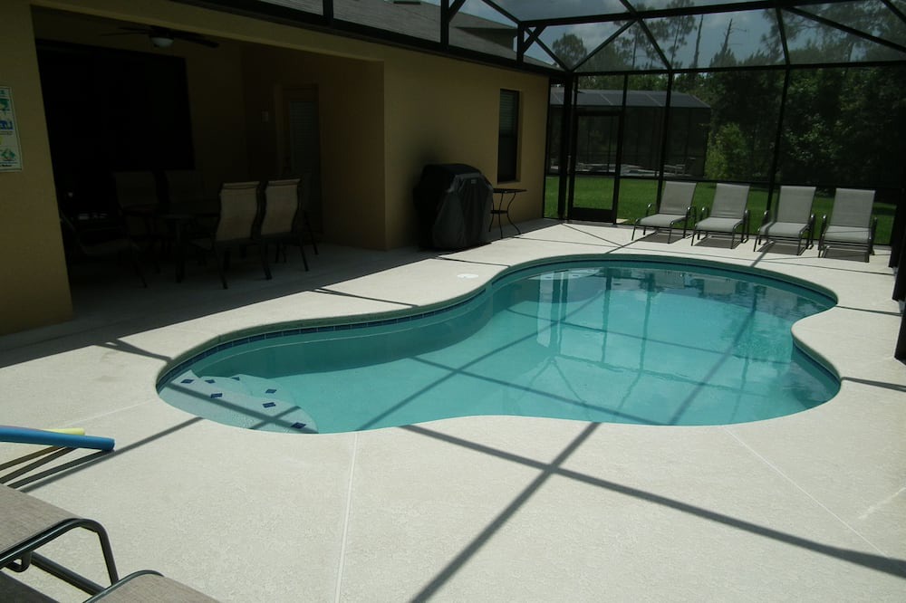 Photo of Outdoor in Cypress Pointe