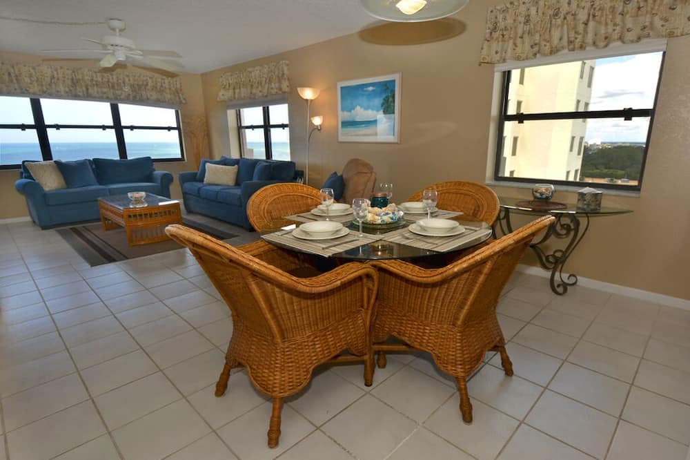 Photo of Bedroom in Sand Key
