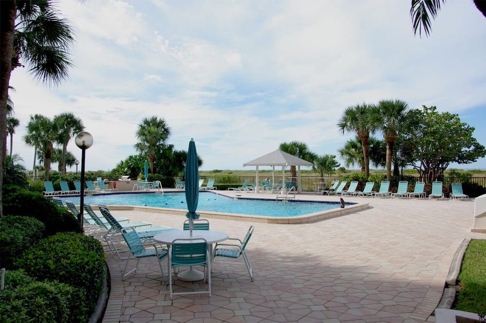 Photo of Outdoor in Sand Key