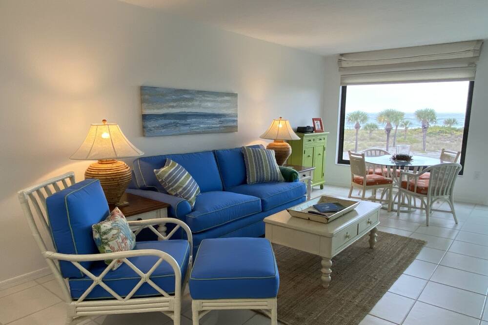 Photo of Livingroom in Boca Grande