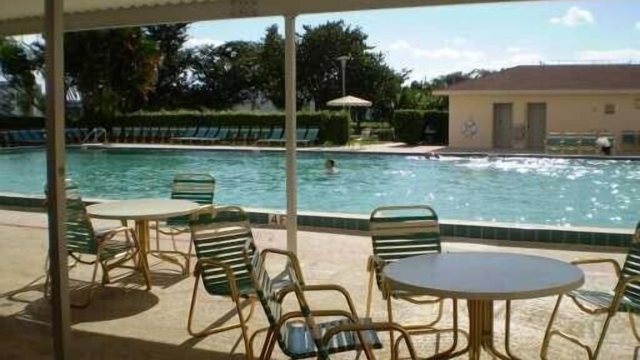 Photo of Outdoor in Hamptons at Boca Raton