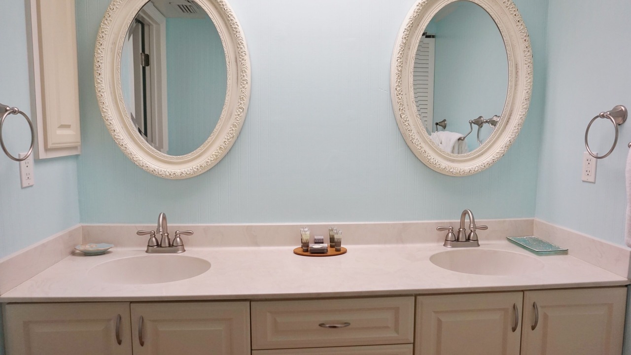 Photo of Bathroom in Palm Island