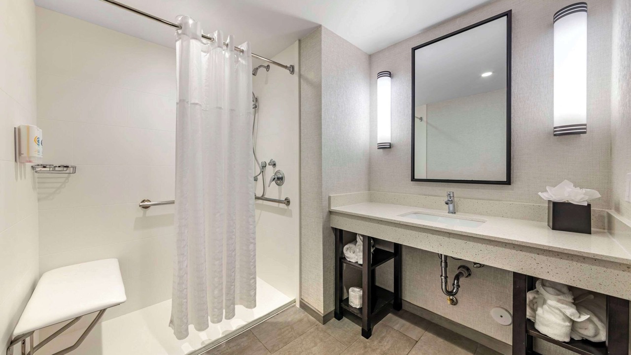 Photo of Bedroom in Miami Springs