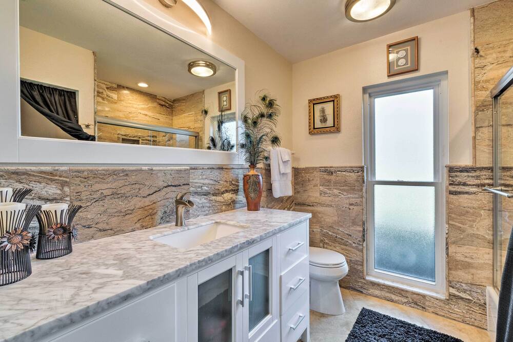 Photo of Bathroom in Dixie Shores