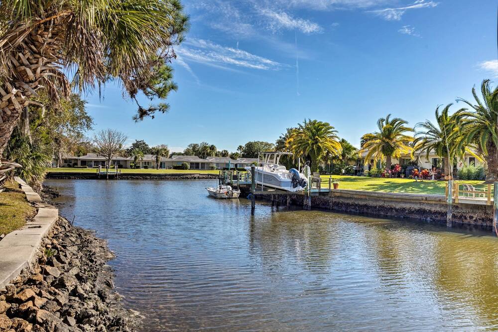 Photo of Others in Dixie Shores