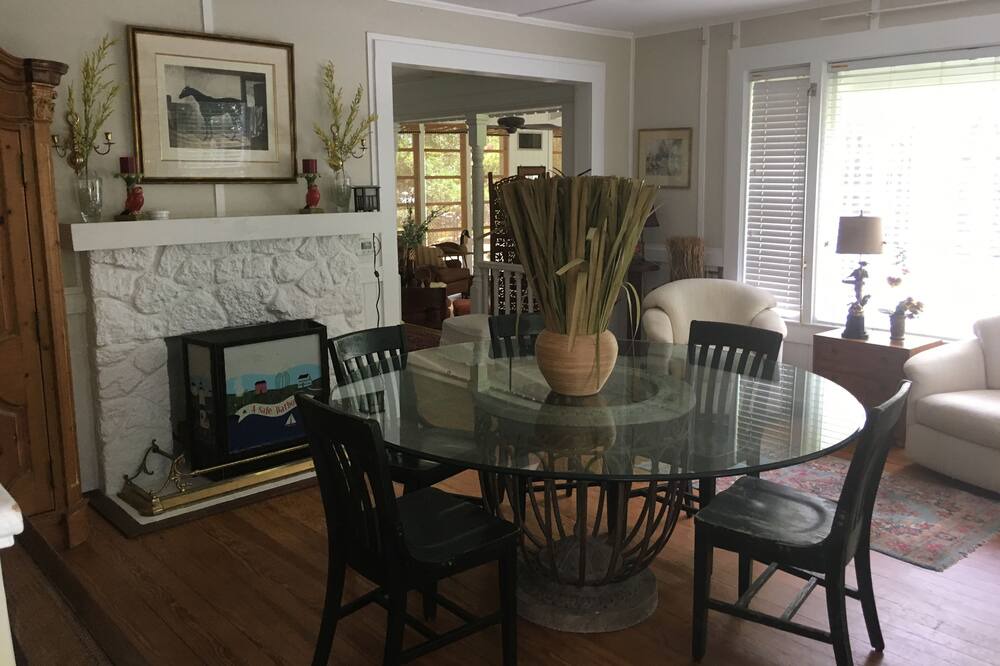 Photo of Kitchen in Glenwood