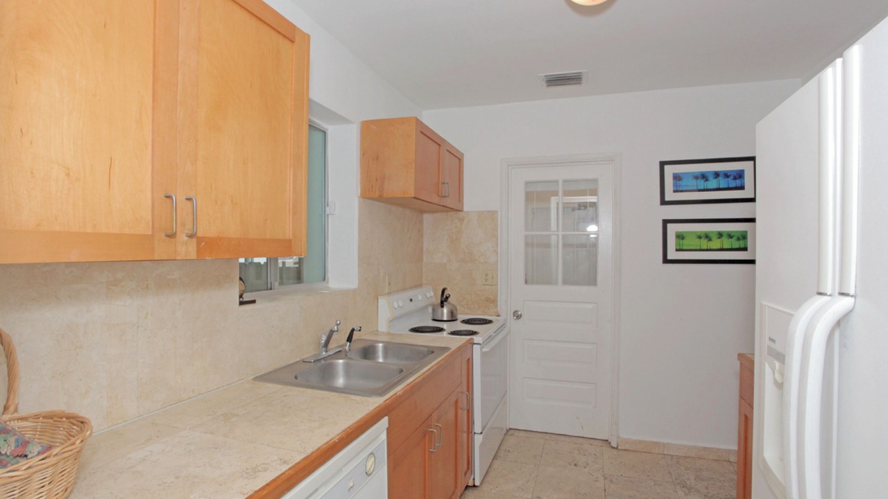 Photo of Kitchen in West Avenue