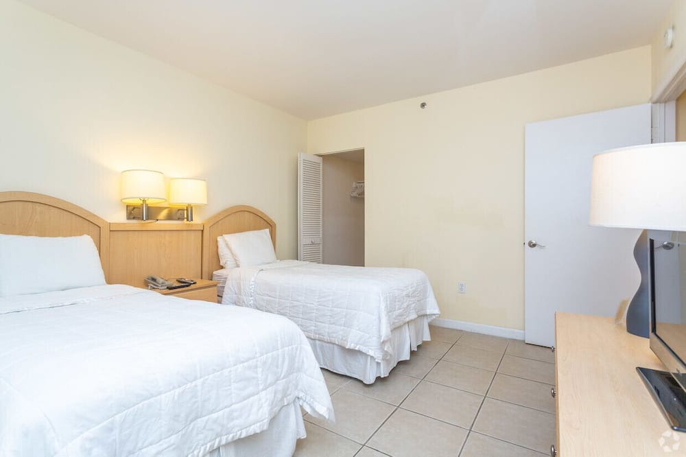 Photo of Bedroom in Coconut Grove