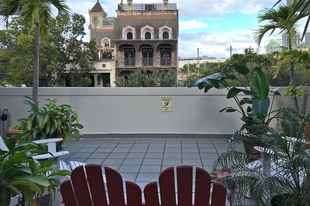 Photo of Outdoor in Coconut Grove