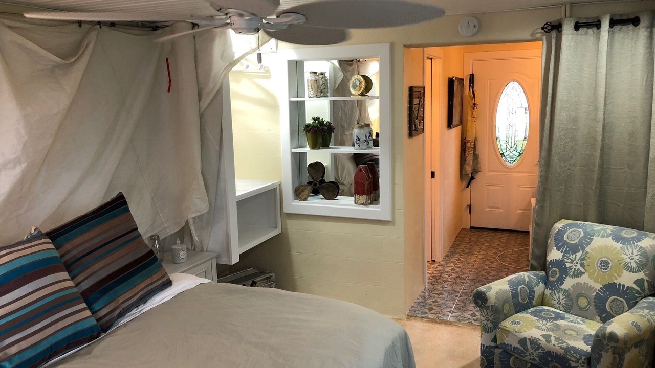 Photo of Bedroom in Springs at Kings Bay