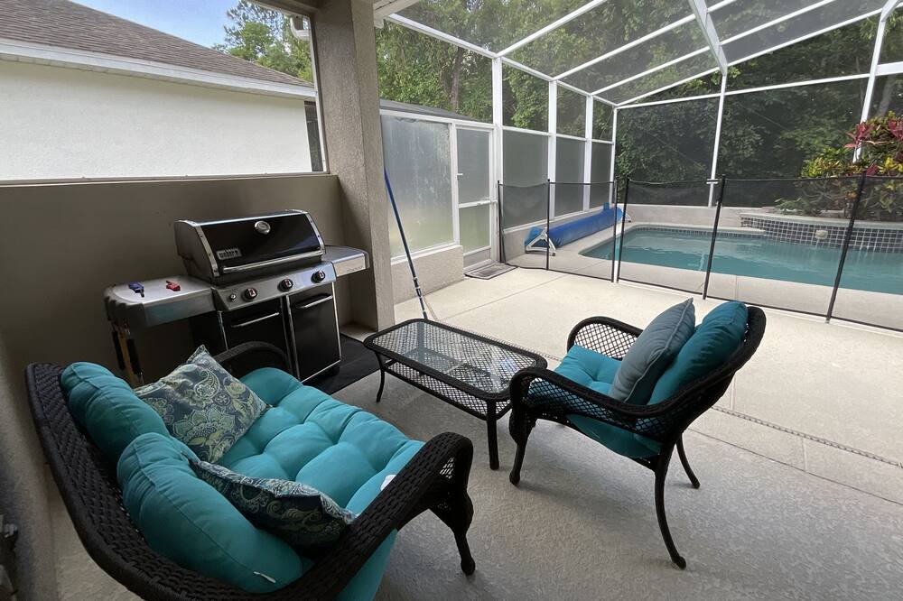 Photo of Outdoor in Ridgewood Lakes