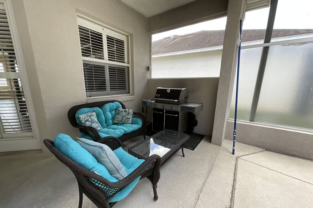 Photo of Outdoor in Ridgewood Lakes