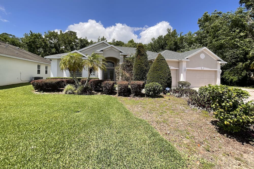 Photo of Outdoor in Ridgewood Lakes