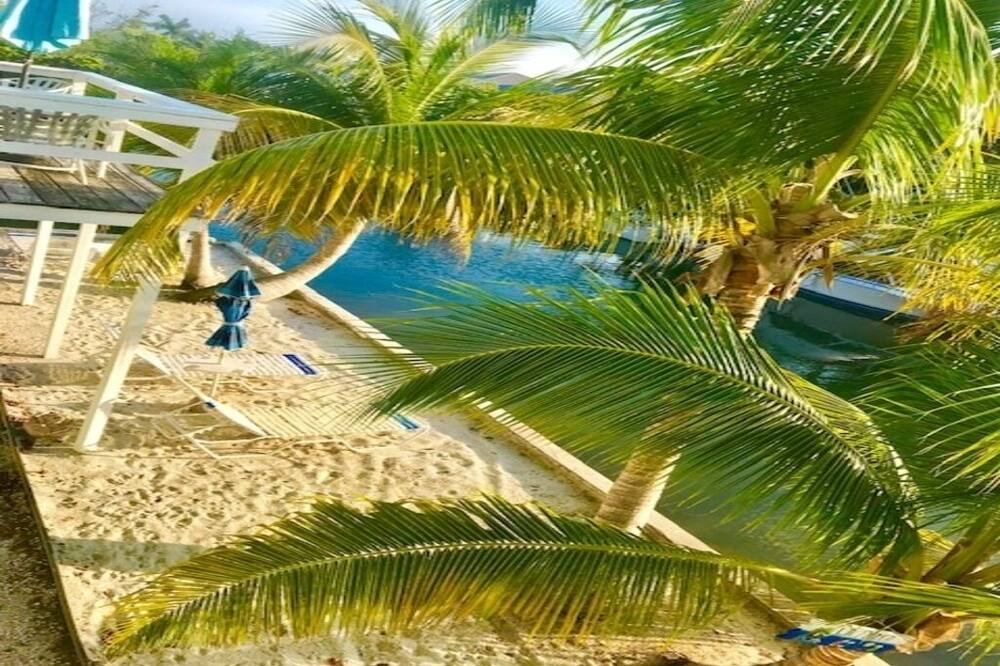 Photo of Outdoor in Breezeswept Beach Estates