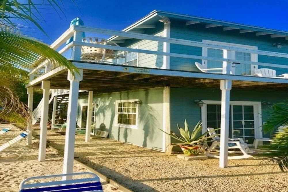 Photo of Outdoor in Breezeswept Beach Estates