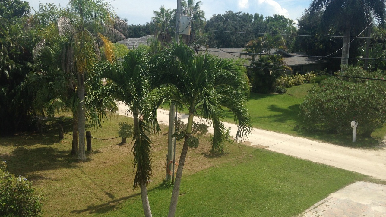 Photo of Outdoor in Riverside Estates