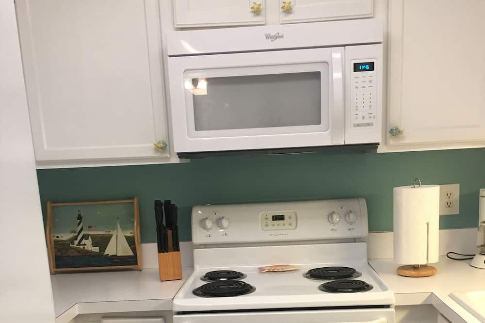 Photo of Kitchen in Miramar Beach